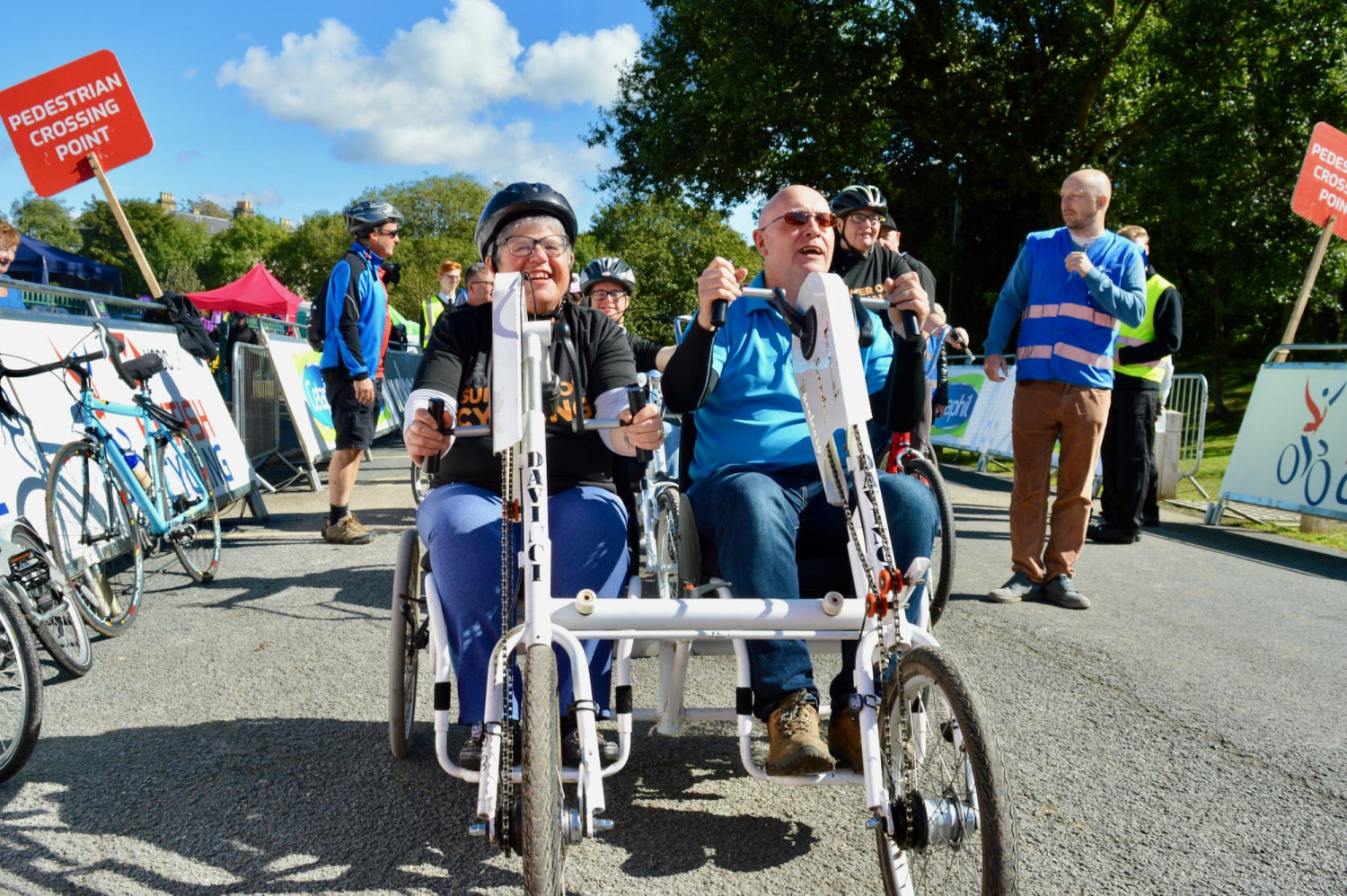 RIding adapted tandem