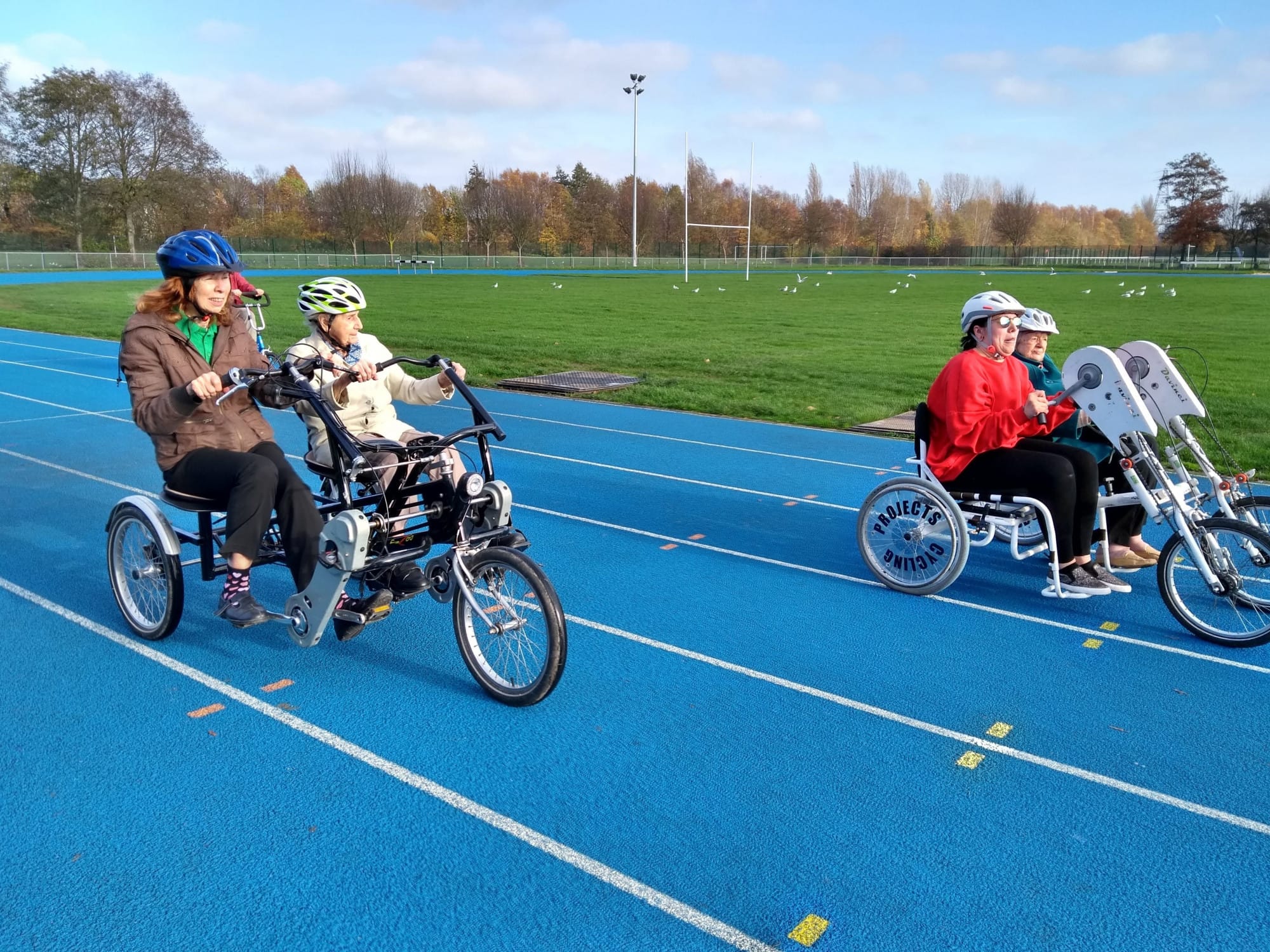 Give it a Go! our dementia friendly cycling sessions | Wheels for All ...