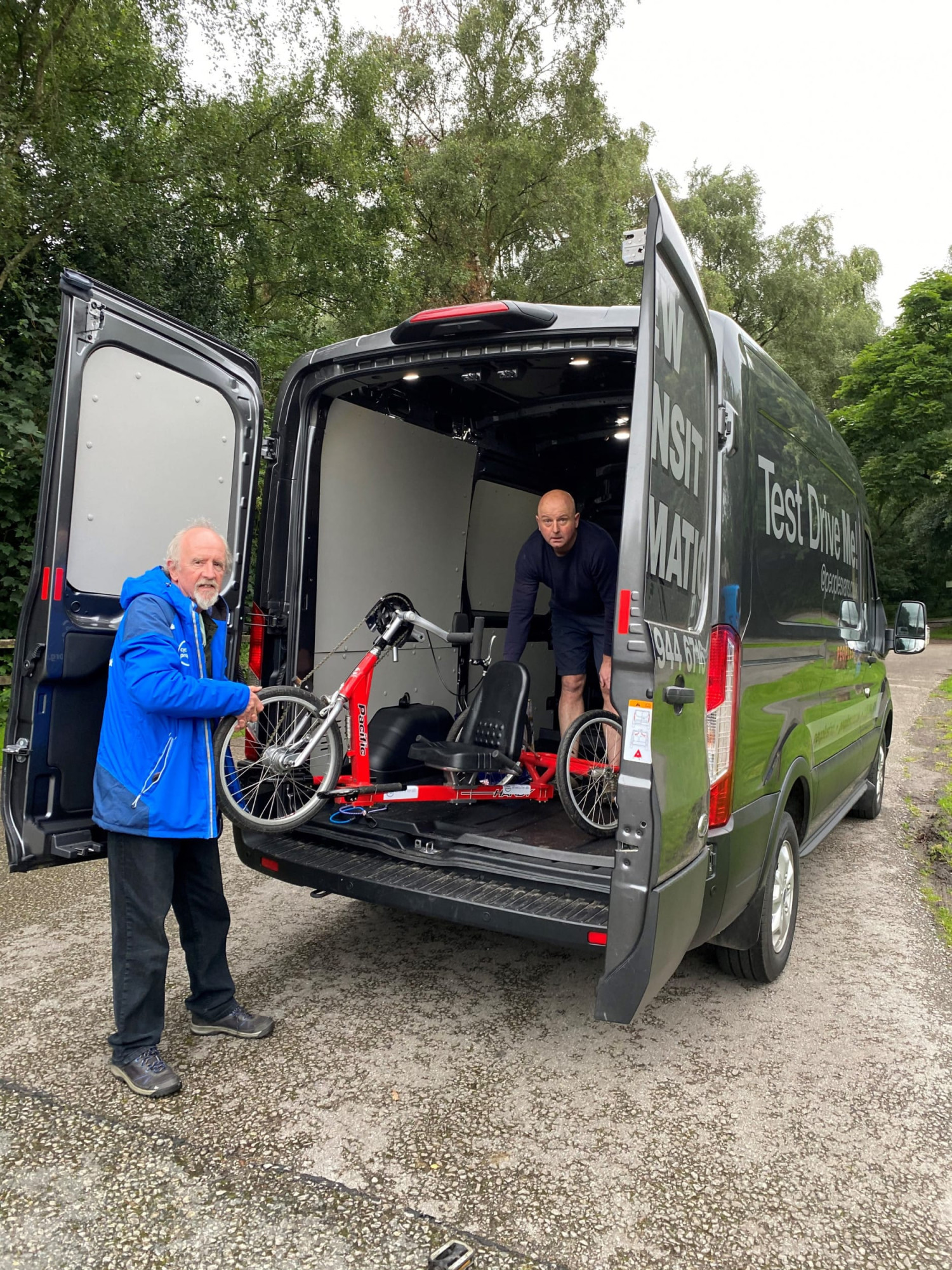 Unloading a bicycle
