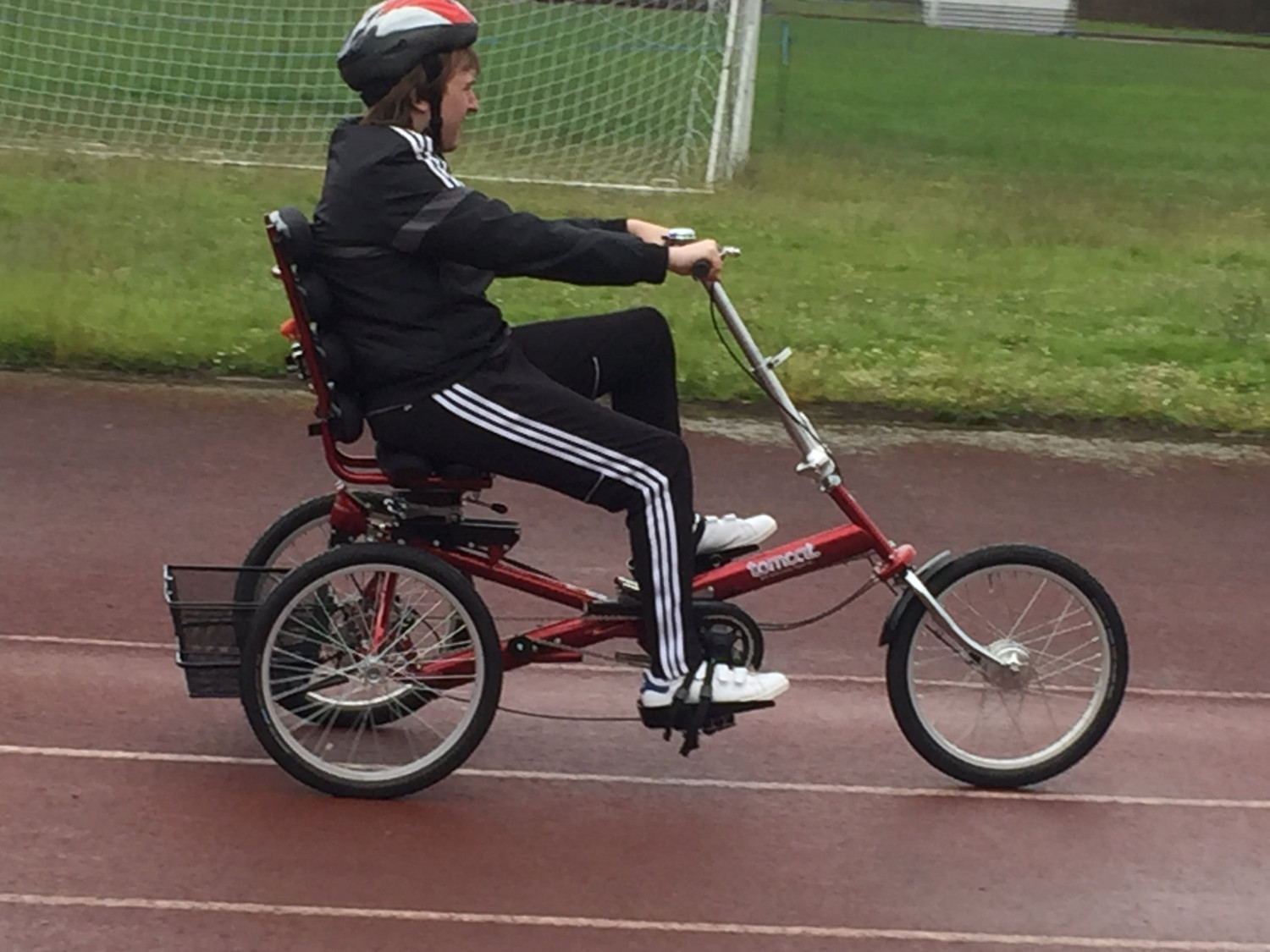 Solo adapted cycle rider
