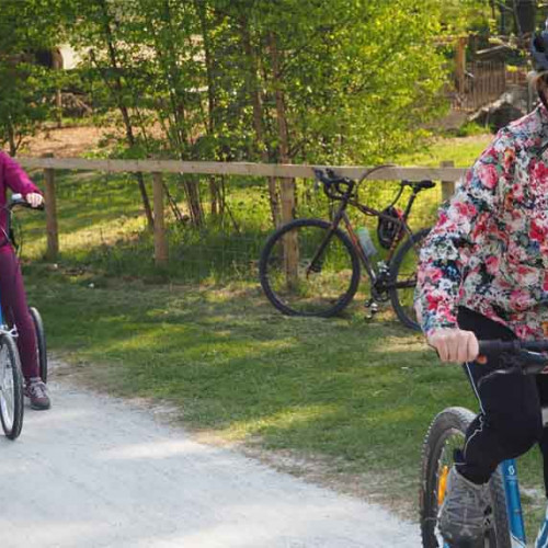 Cycling on adapted bikes