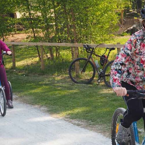 Cycling on adapted bikes