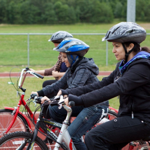 Group cycling round track