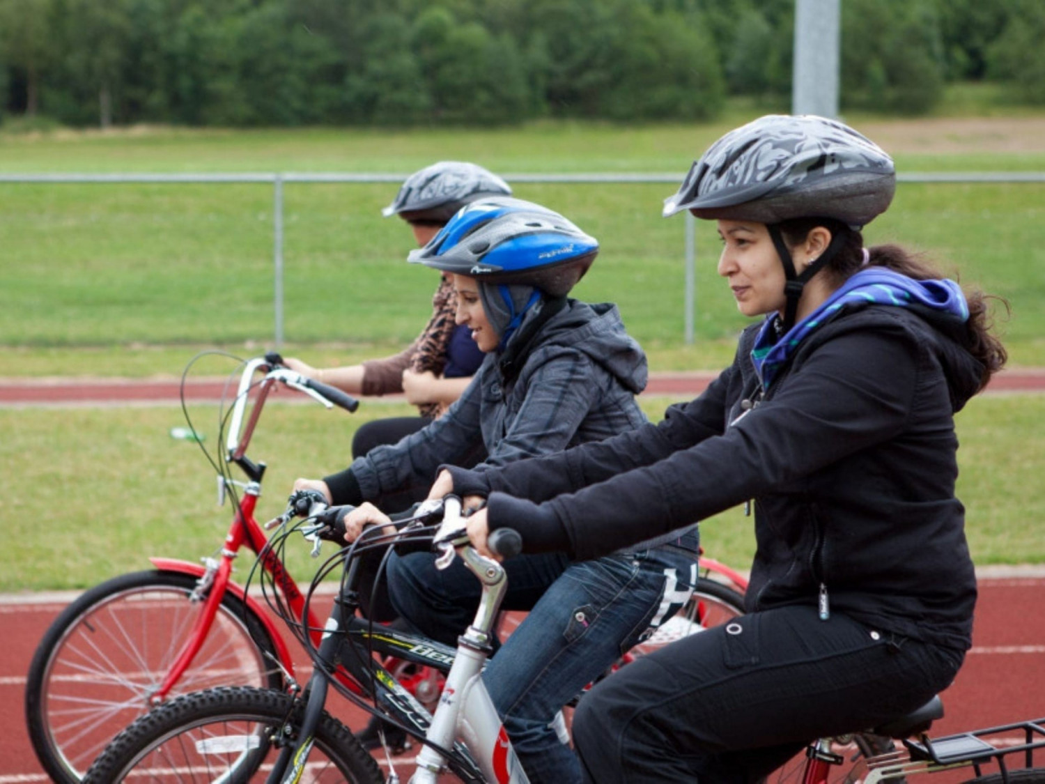 Group cycling round track